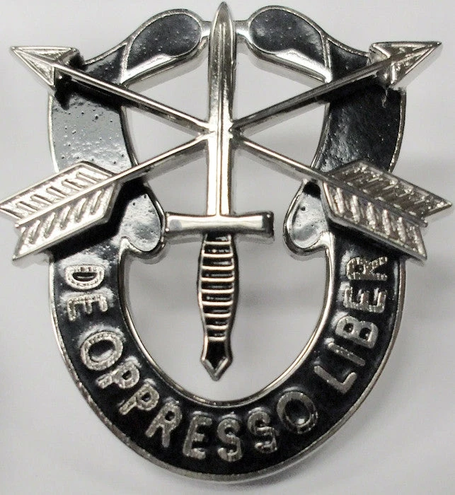 Rothco Special Forces DE OPPRESSO LIBER Pin-On Crest Insignia 3 Rothco Special Forces DE OPPRESSO LIBER Pin-On Crest Insignia